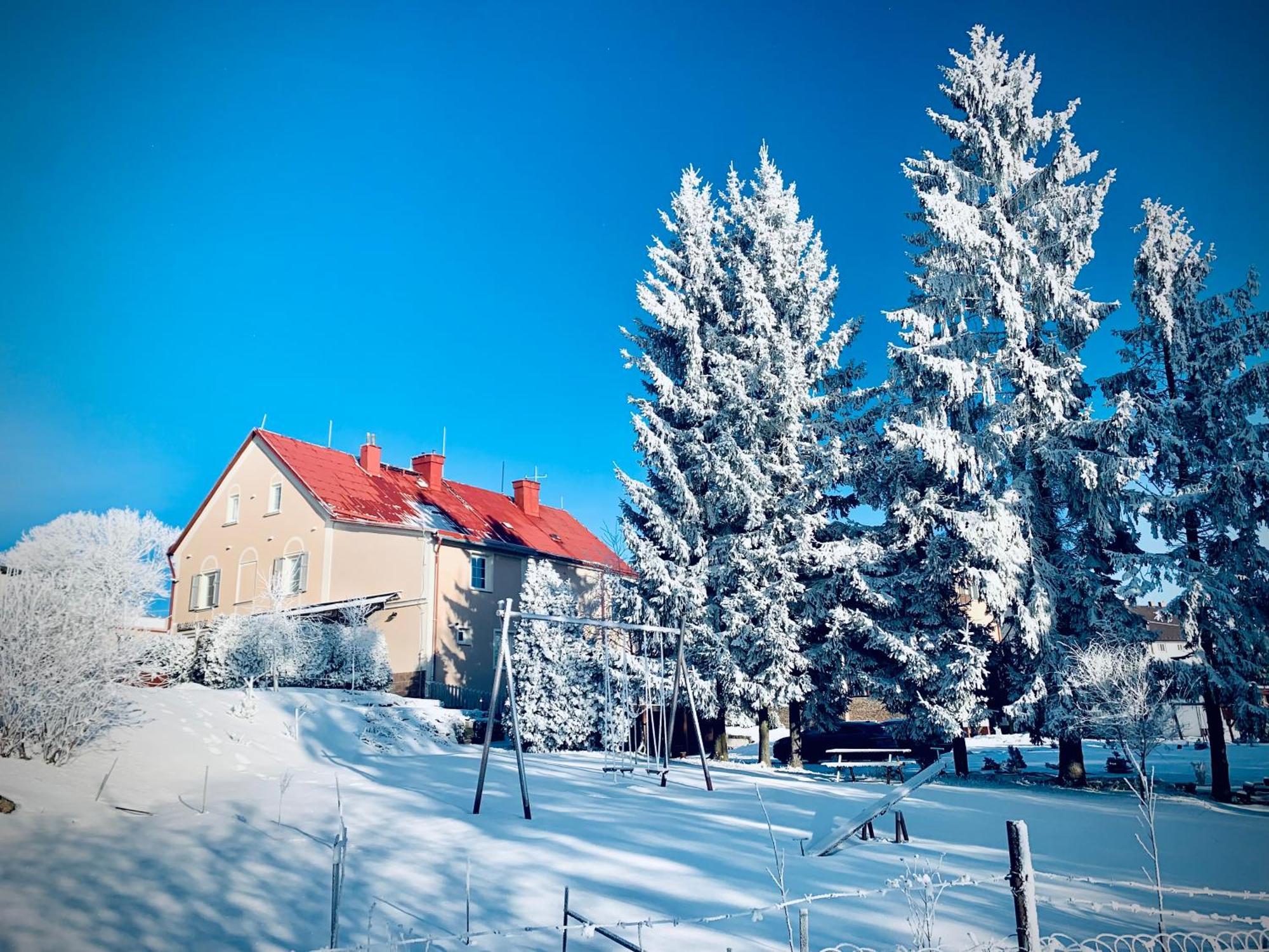 Pension Zaclersky Medved Экстерьер фото